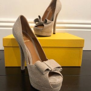 NEW Fendi Platform Suede Heels Open Toe